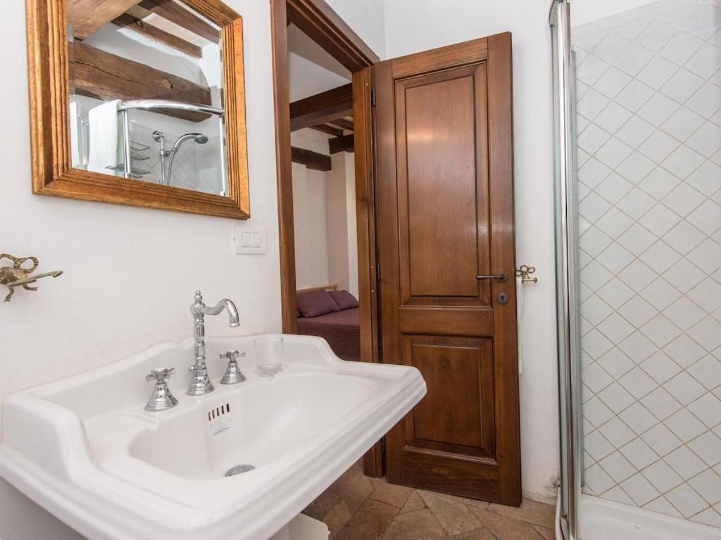 Apartment Condotti Terrace Ρώμη Εξωτερικό φωτογραφία
